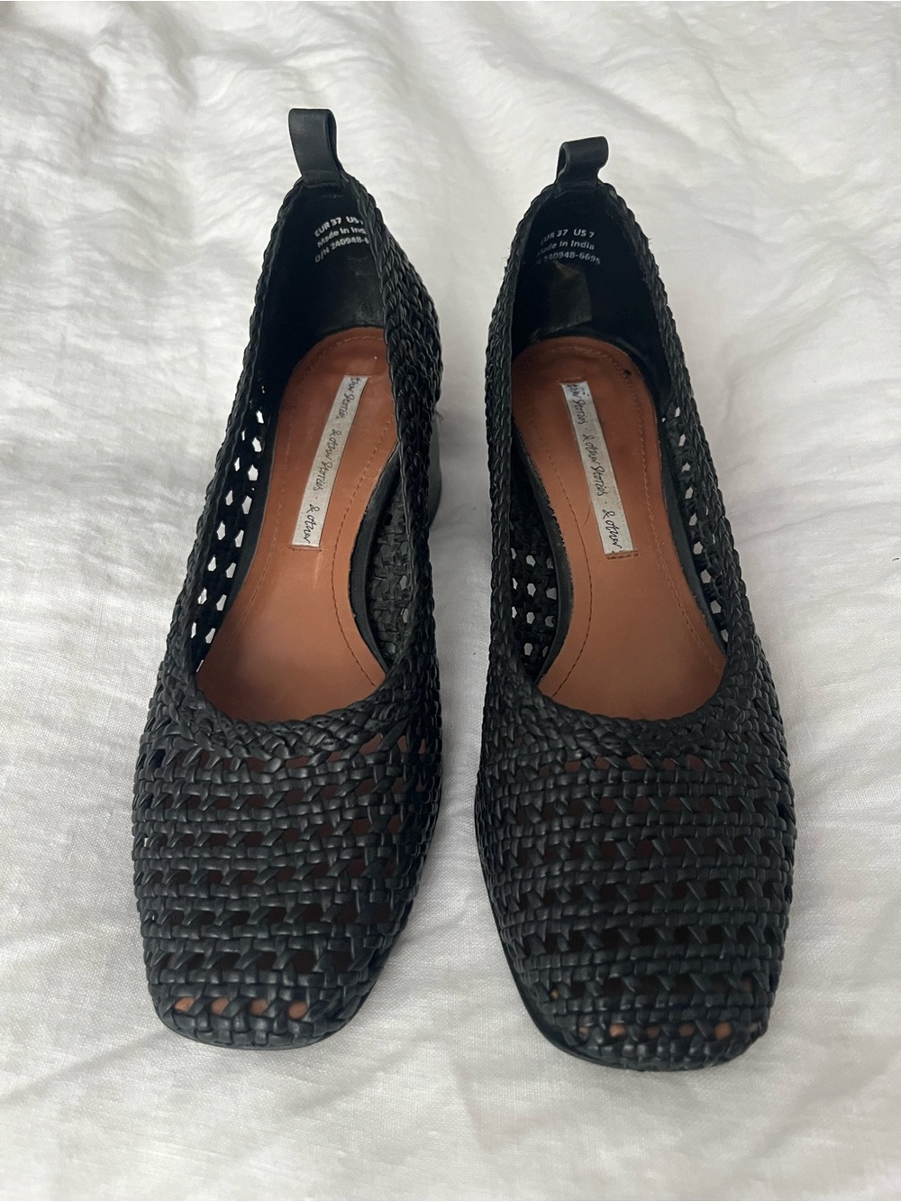 And Other Stories Size 7/37 Woven Black Block Heel